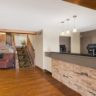 Hotel Country & Dartmouth 2*